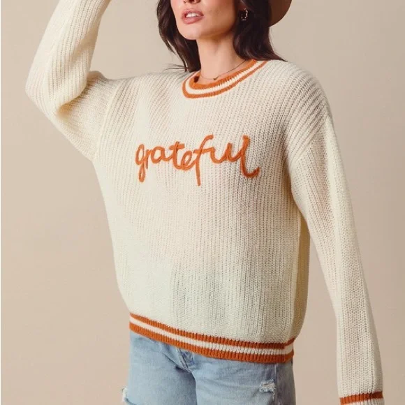 SO ME Thanksgiving Grateful Lettering Stitch Sweater - Picture 9 of 11